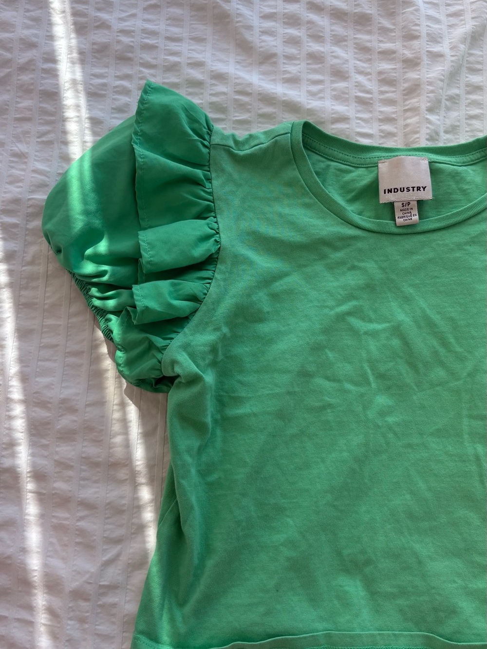 Green Ruffle Short-Sleeve Tee - small - Picture 2 of 3
